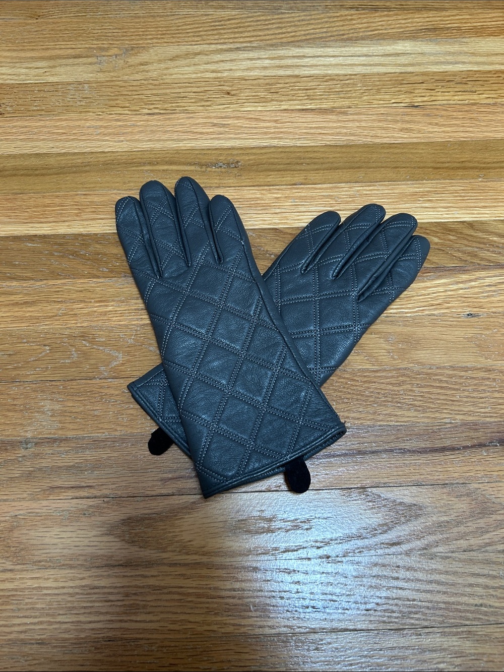 Grey Quilted Leather Gloves